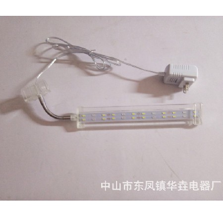 新款華垚魚缸水館族360度旋轉(zhuǎn)LED節(jié)能省電水族燈