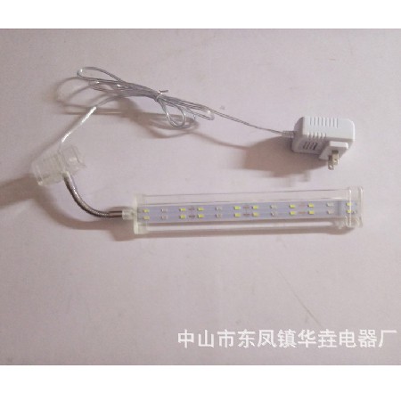 新款華垚魚缸水館族360度旋轉(zhuǎn)LED節(jié)能省電水族燈